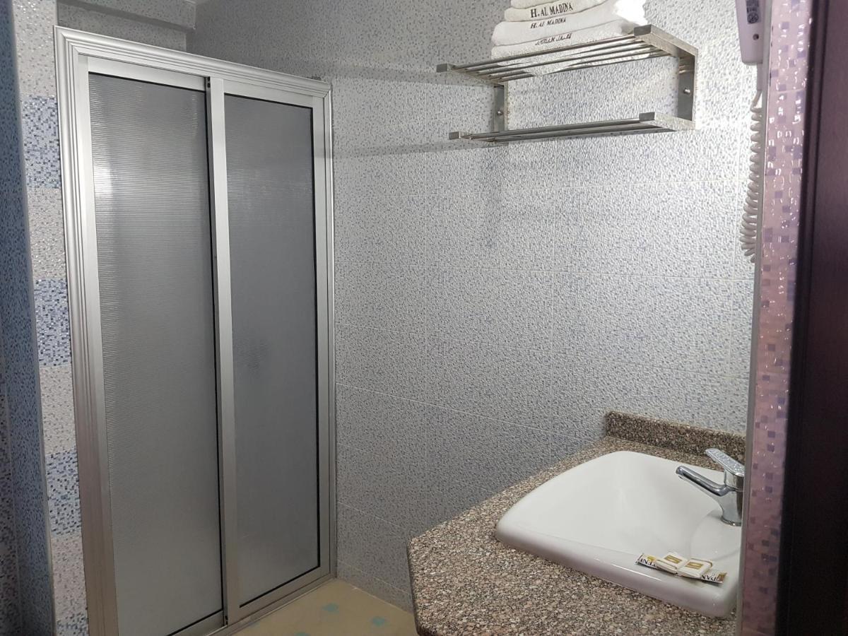 סאפי Hotel Al Madina מראה חיצוני תמונה