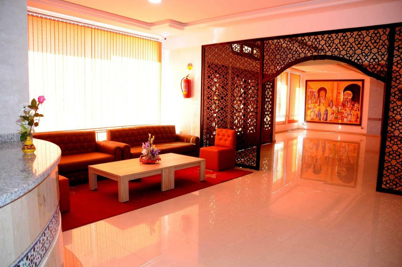 סאפי Hotel Al Madina מראה חיצוני תמונה