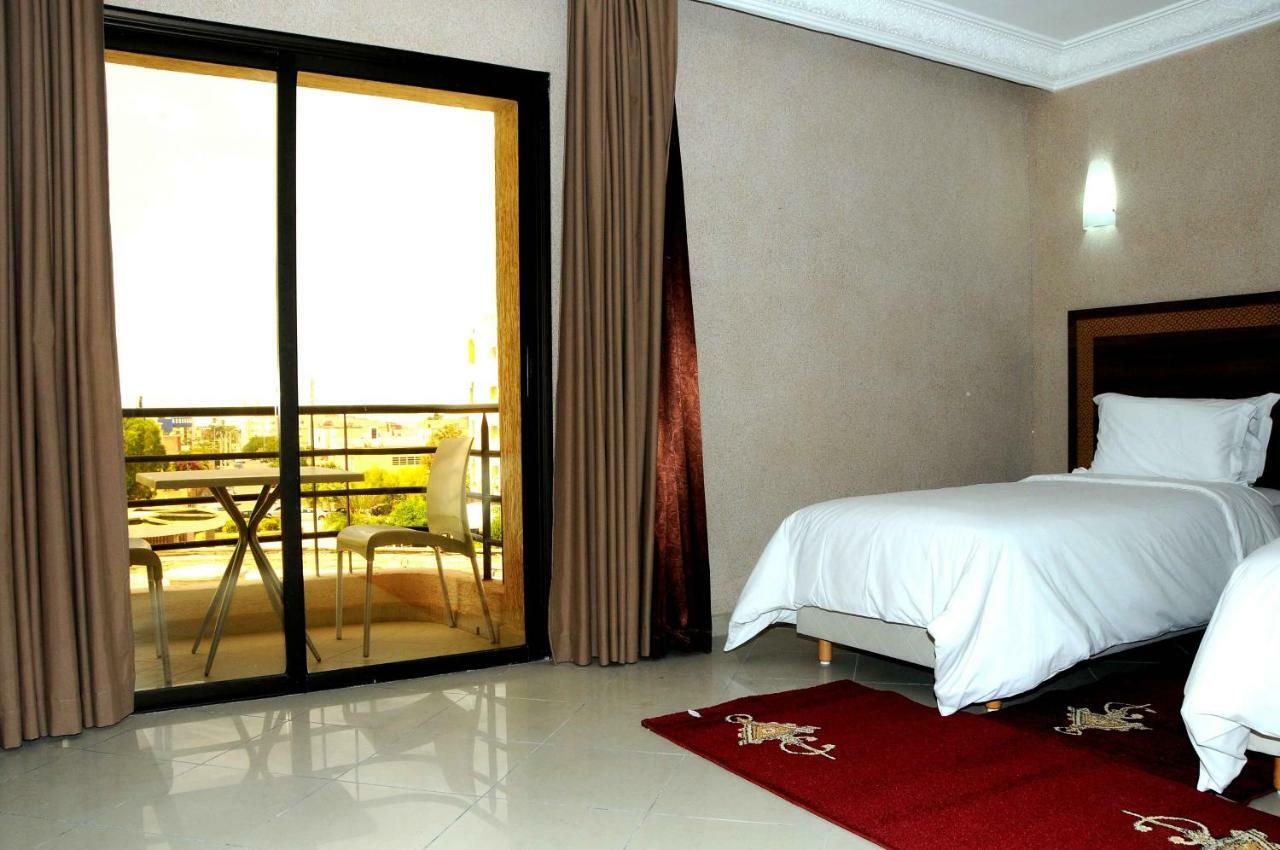 סאפי Hotel Al Madina מראה חיצוני תמונה